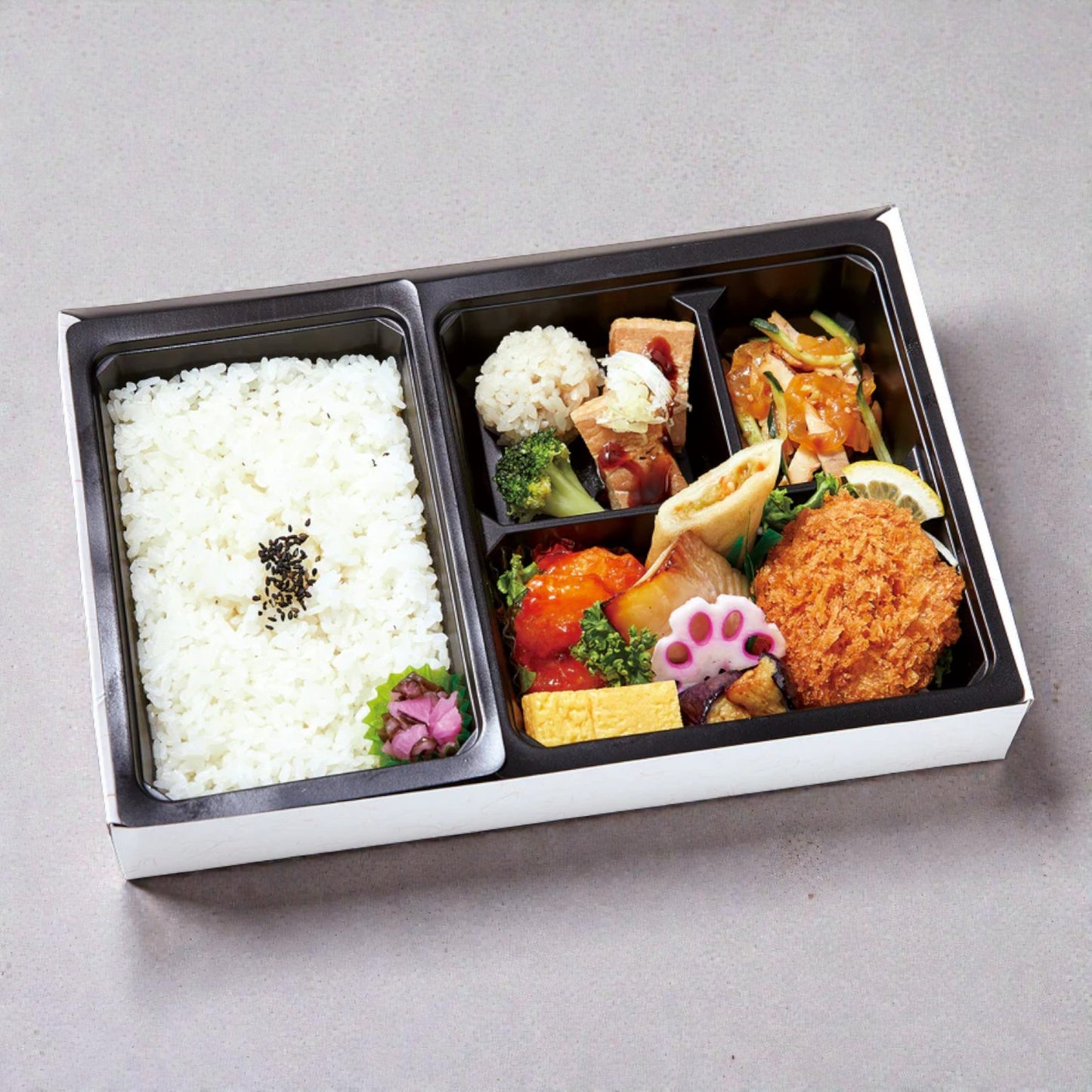 牡丹(牡丹) 中華幕ノ内弁当