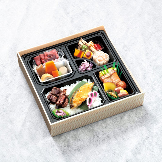 アンガス牛サイコロステーキVS 銀だら西京焼き会席弁当